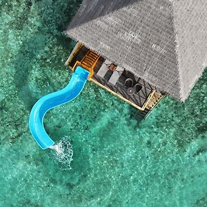 Lagoon Suite Slide